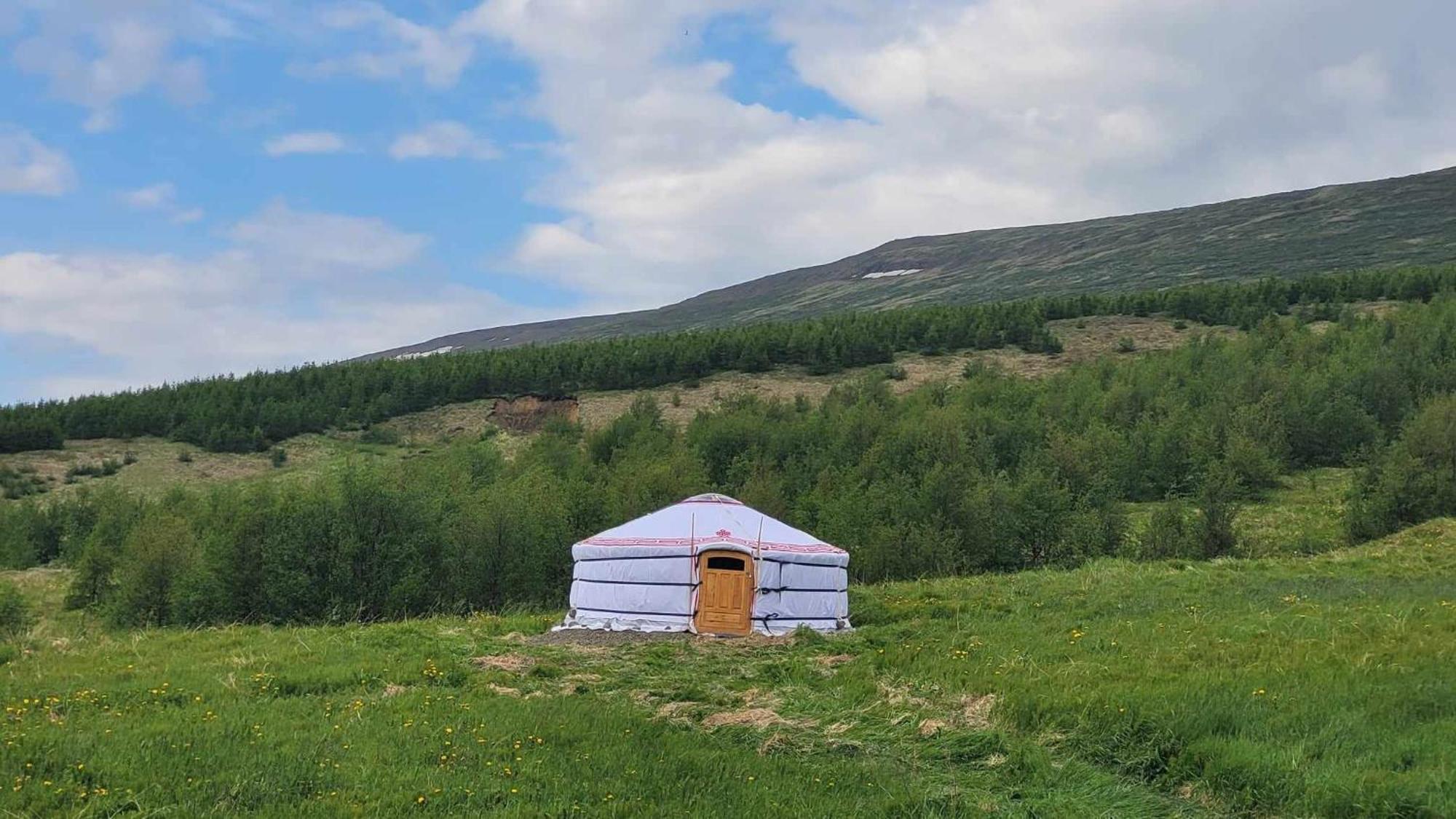 Iceland Yurt Акурейри Экстерьер фото
